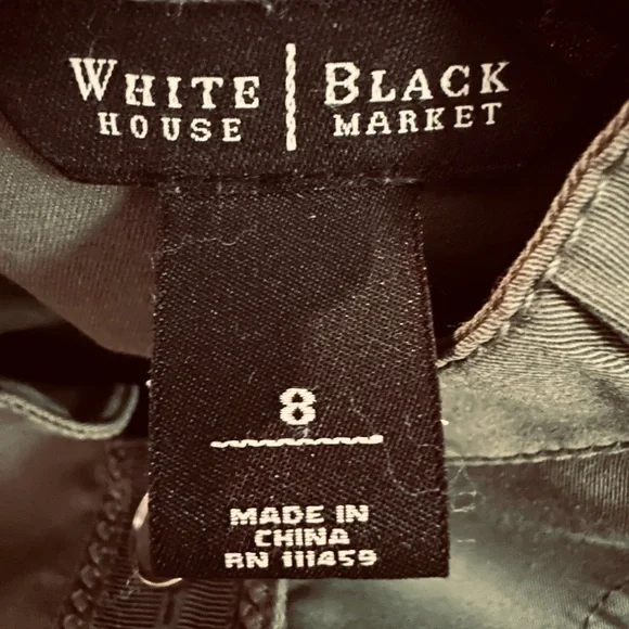 White House Black Market Army Green Utility Cropped Jacket Sz 8 - Picture 6 of 16